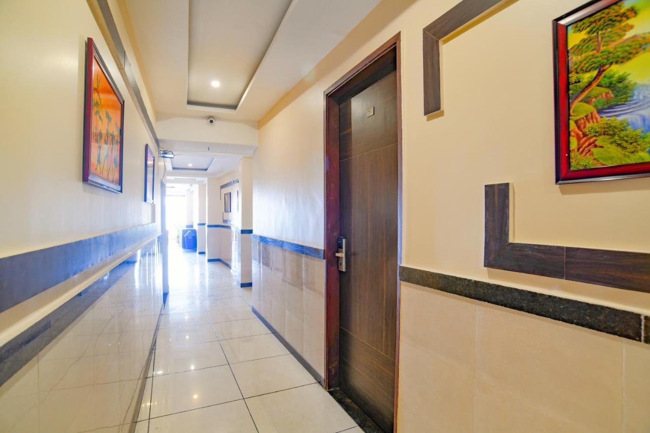 Fabhotel Grand Raj Indore Zewnętrze zdjęcie