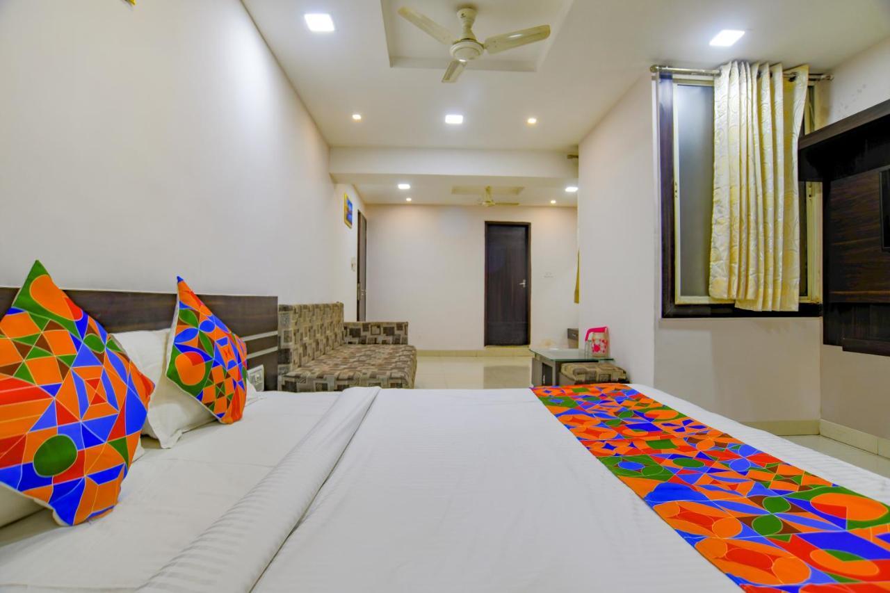 Fabhotel Grand Raj Indore Zewnętrze zdjęcie